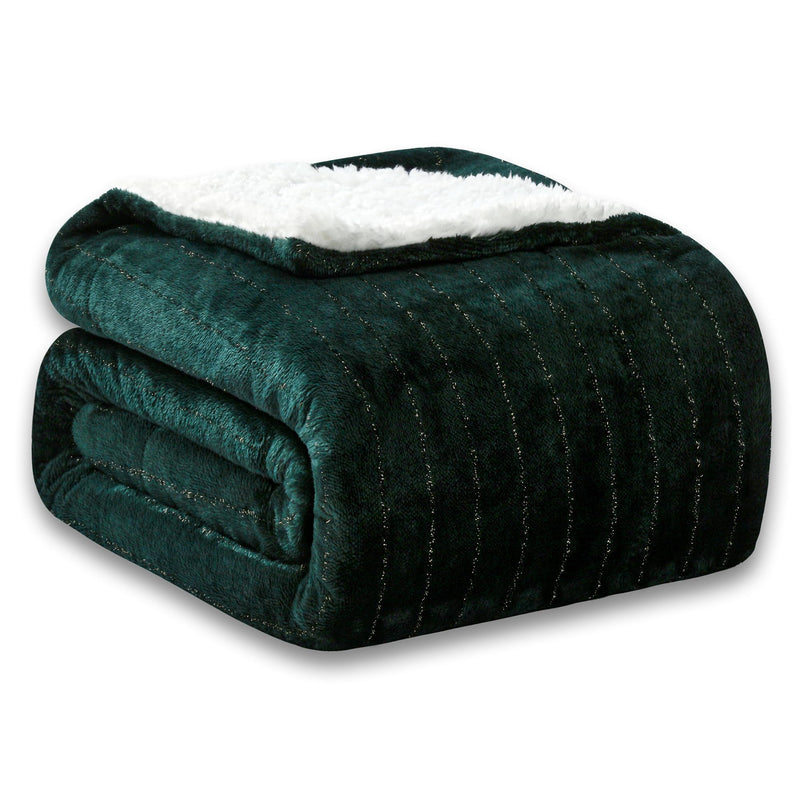COOVA Ultra Soft Sherpa Fleece Throw Blanket - Cozy Thick and Warm Blankets Fuzzy Fluffy Plush Throw Blanket for CouchSofa and Bed(Forest Green 50"x60")