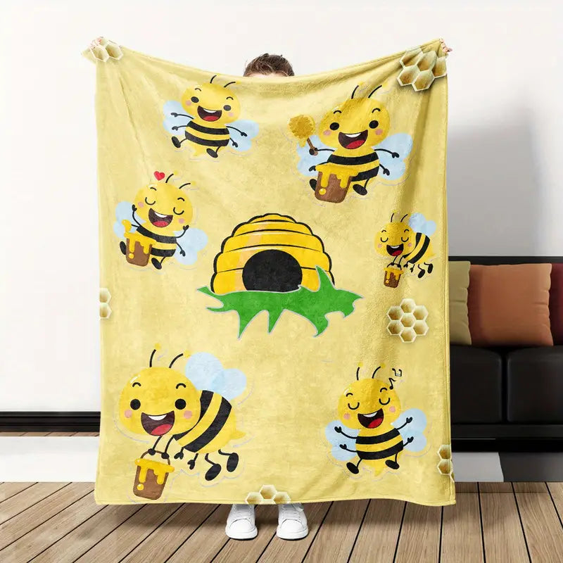Kawaii Bee Flannel Blanket - Cozy Soft Throw for Couch